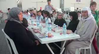 Konteyner kentte iftar