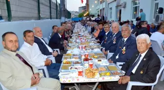 Karamürsel'de iftar