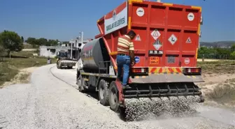 Toroslar'da yol yapım çalışmaları hızlandı