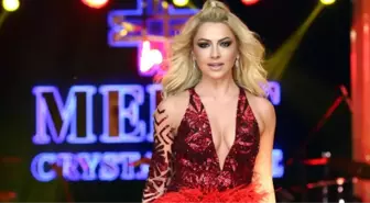 Hadise, makyajsız görüntülerini eleştirenlere yatak pozuyla karşılık verdi