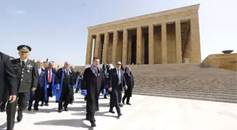 Sayıştay Başkanı Baş, Anıtkabir'de