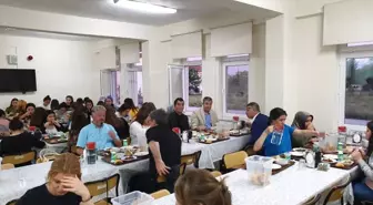 Tepebaşı Kaymakamı Yılmaz, öğrencilerle iftarda buluştu