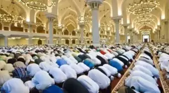 Teravih namazı saat kaçta? Teravih namazı nasıl kılınır?