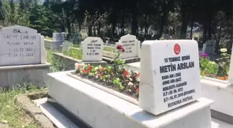 Şehit mezarlıklarında bakım çalışmaları yapıldı