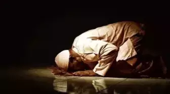 Tesbih Namazı nasıl kılınır, kaç rekattır? Kadir Gecesi'nde yapılacak ibadetler nelerdir?
