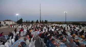 Vali Canalp, Enez'de şehit ve gazi aileleri ile iftar yaptı