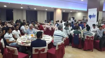 Uluslararası öğrenciler Kadir Gecesinde YUDER'in iftar sofrasında buluştu