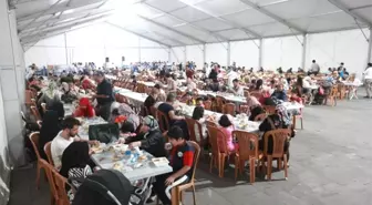 Elazığ'da 75 bin kişi iftar çadırında buluştu