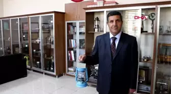 ERZİNCAN El feneriyle başladı, makam odasını müzeye çevirdi