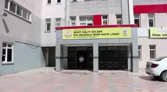 İhtiyaç sahiplerinin borcunu sildirip, yüzlerini güldürdüler