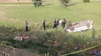 Karaman'da otomobil tarlaya uçtu: 1 ölü, 5 yaralı