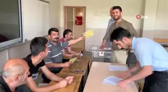 Kesmetepe'de sandıklar açılmaya başlandı