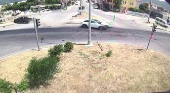 Otomobil ile kamyonet çarpıştı: 6 yaralı - kaza anı