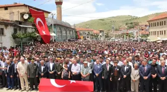 Şehit Yasin Çubuk, son yolculuğuna uğurlandı