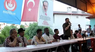 Alperenler Vakfından Bayırbucak Türkmenlerine iftar verildi