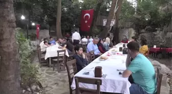 'Kardeşlik sofrası' kuruldu