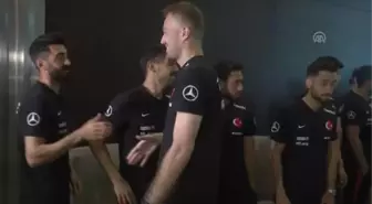 A Milli Takım, kamp yaptığı otelde bayramlaştı