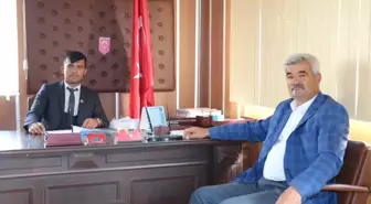 Babası seçildi, oğlu muhtar oldu