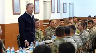 Bakan Hulusi Akar: Generallerimizle ilgili ileri geri konuşmak kimsenin haddi değil