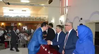 Korkuteli'de protokol bayramlaştı