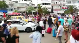 BALIKESİR AVŞA ADASI'NDA BAYRAM YOĞUNLUĞU