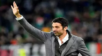 Paris'ten bir efsane geçti: Buffon, PSG'den ayrılıyor