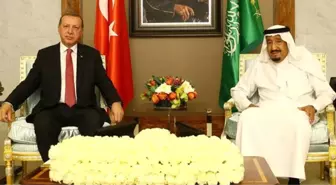 Erdoğan, Kral Selman'la telefonda görüştü