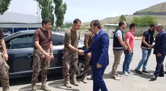 Kaymakam Öter, güvenlik güçleriyle bayramlaştı