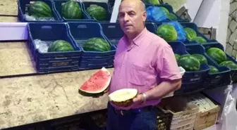 Manavlarda yarım karpuz dönemi