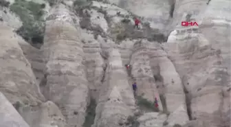 Nevşehir - Kapadokya'da kayalıklarda mahsur kalan Fransız turist kurtarıldı