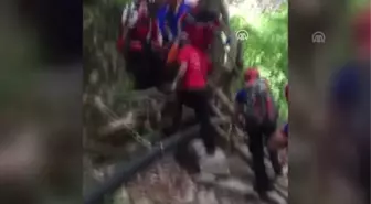 Özçekim yaparken kayalıklardan düşen genç öldü