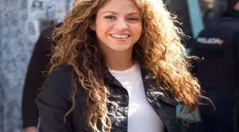 Shakira hakim karşısına çıktı