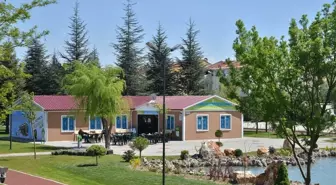 Tepebaşı'nda Deneyimli kafeler sosyalleşmenin adresi oldu