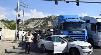 Burdur' da zincirleme trafik kazası: 5 yaralı