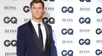 Chris Hemsworth Oyunculuğa Ara Veriyor