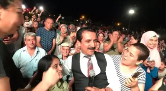 Festivalde Latif Doğan ve Merve Özbey coşkusu