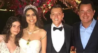 Kendi düğününde dans etmeyen Acun Ilıcalı Mesut Özil'in düğününde kendinden geçti