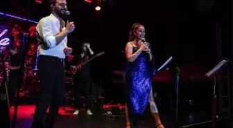 Mehmet Erdem ve Aşkın Nur Yengi yeni düet parçasıyla mest etti