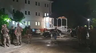 Amca ile yeğenleri arasındaki kavga kanlı bitti: 4 ölü, 1 yaralı