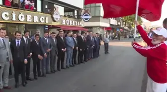 MHP lideri Bahçeli partisinin il başkanlığını ziyaret etti