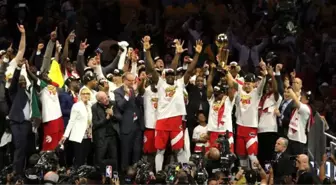 NBA'de Toronto Raptors ilk şampiyonluğunu elde etti!