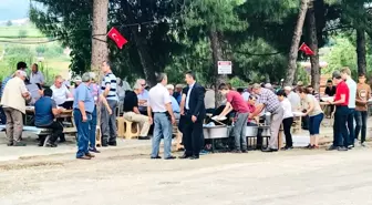 Köylerde hayır yemekleri devam ediyor