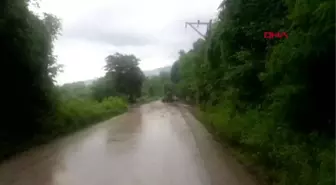 DÜZCE Aşırı yağmur Düzce'de sele neden oldu