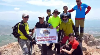 2 bin 400 rakımlı Bayrak Tepe'ye zirve tırmanışı