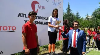 Isparta'daki Atlı Dayanıklılık Yarışları tamamlandı