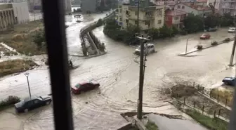 Burdur'da sağanak su baskınlarına sebep oldu