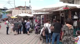 İZMİR ATEŞİN CAMLA BULUŞTUĞU NAZARKÖY'E YAZLA BİRLİKTE İLGİ ARTTI