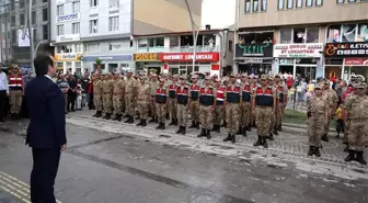 Jandarma Teşkilatı'nın kuruluş yıldönümü dolayısıyla yürüyüş ve mehteran gösterisi düzenlendi