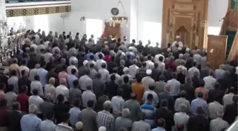 Mursi için gıyabi cenaze namazı