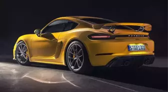 Porsche, Yenilediği 718 Cayman GT4 ve 718 Spyder Modellerini Tanıttı: İşte Fiyatları